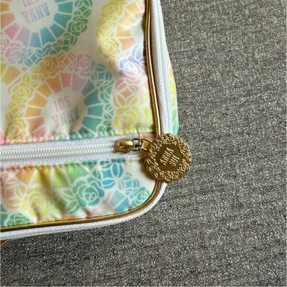 ANNA SUI Cosmetic Makeup Toiletry Case - Picture 2 of 7